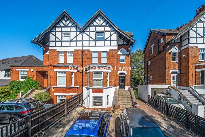 1 Bedroom Flat To Rent In Brentnor, Willow Grove, Chislehurst, BR7