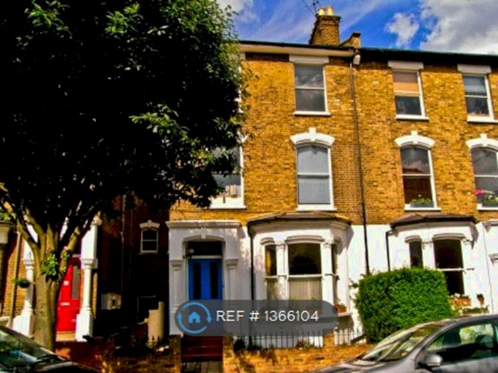 3 Bedroom Maisonette To Rent In Wilberforce Road, London, N4