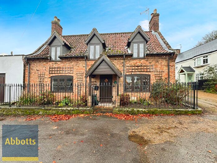 4 Bedroom House To Rent In Surrey Street, Wiggenhall St. Germans, PE34