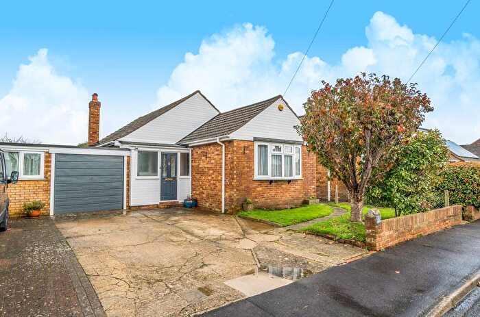 3 Bedroom Bungalow For Sale In Nicholas Road, Langley, Southampton, Hampshire, SO45