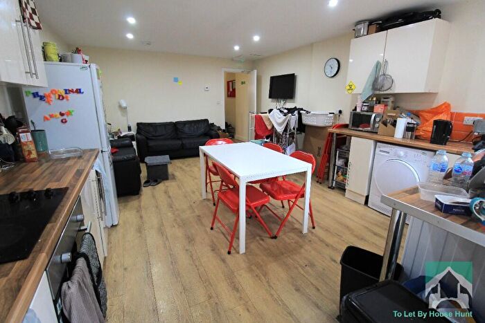 6 Bedroom Terraced House To Rent In Hubert Road, Birmingham, B29