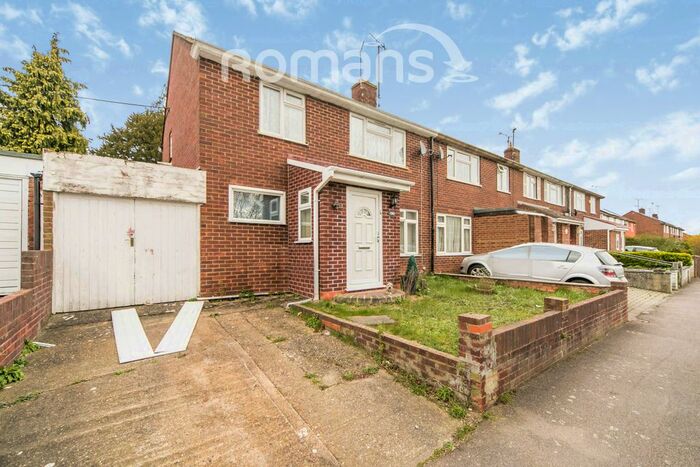 3 Bedroom Semi-Detached House To Rent In Wensley Road, Reading, RG1