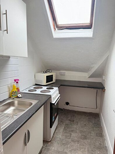 1 Bedroom Flat To Rent In Ferry Road, Cardiff, CF11