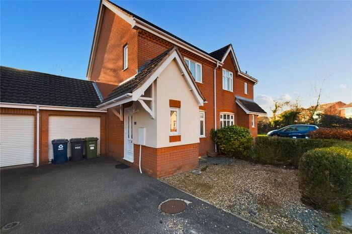 2 Bedroom Semi-Detached House To Rent In Landcliffe Close, St. Ives, Cambridgeshire, PE27