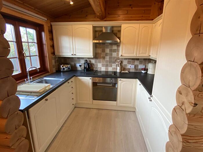 Property For Sale In Old Bury Road, Stuston, IP21