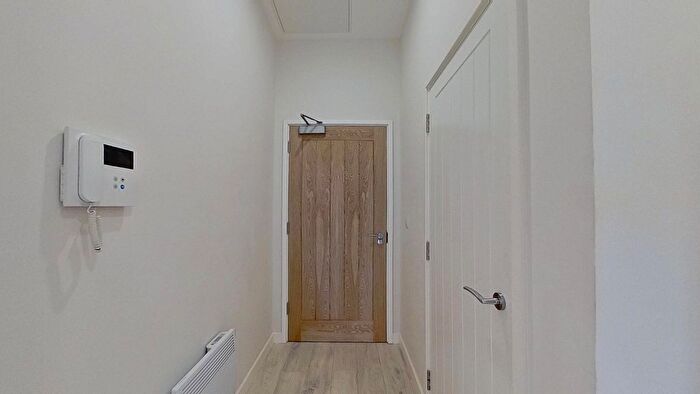 1 Bedroom Flat To Rent In Atkinson Street, Leeds, LS10