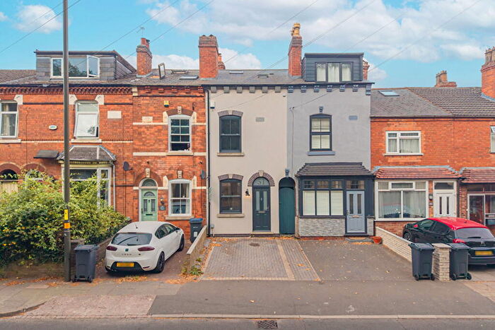3 Bedroom Terraced House For Sale In Avenue Road, Kings Heath, Birmingham, B14