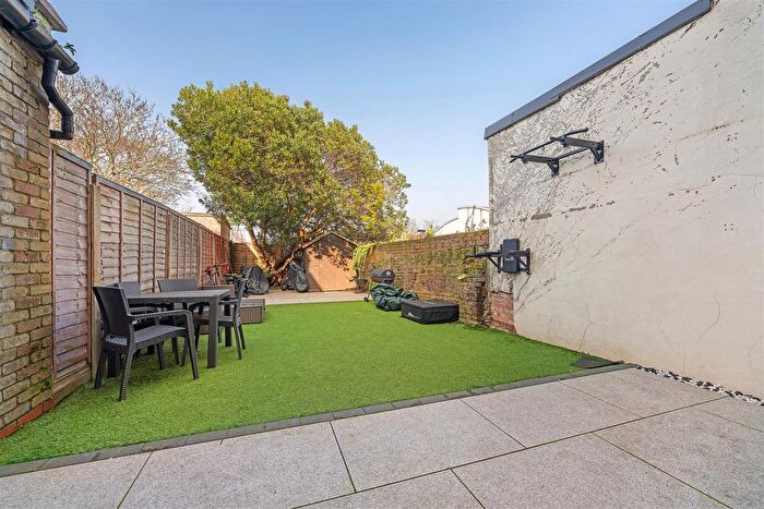 4 Bedroom Terraced House For Sale In Gipsy Road, West Norwood, SE27