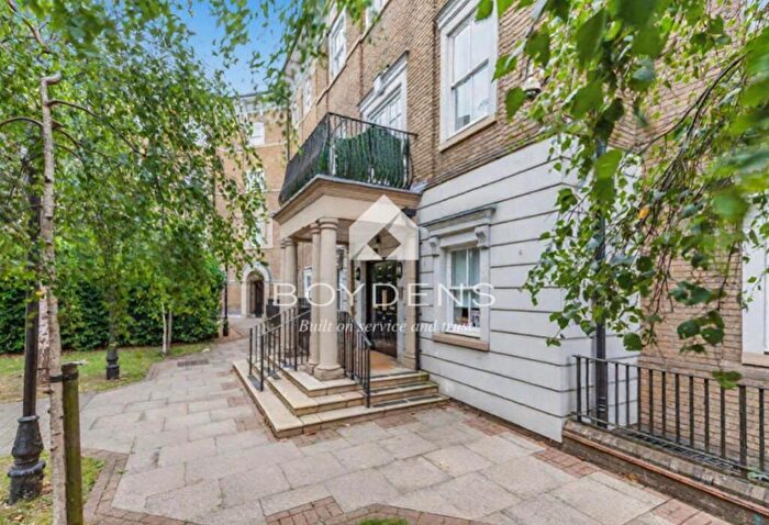 1 Bedroom Apartment To Rent In Lyttleton House, Broomfield Road, CM1