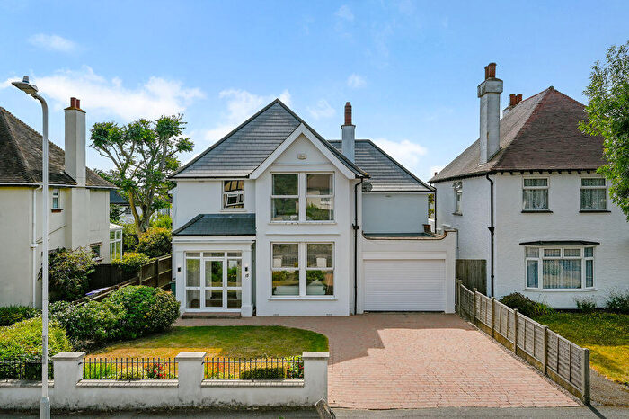 4 Bedroom Detached House For Sale In Folkestone, CT20