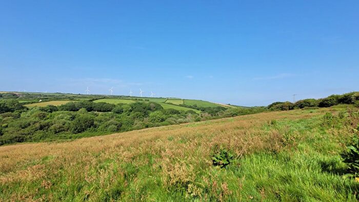 Land For Sale In St. Columb, TR9