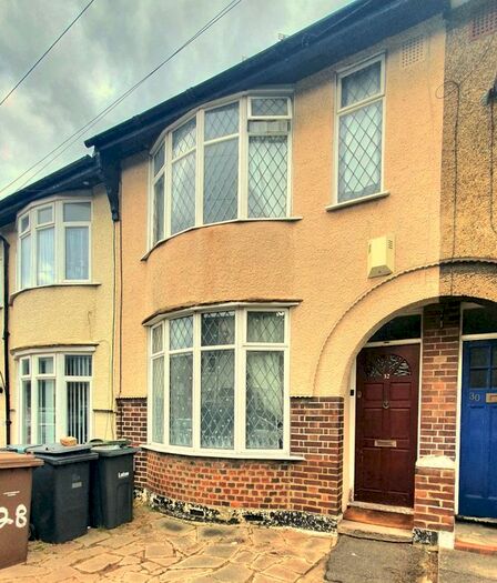 2 Bedroom Terraced House To Rent In , Luton, LU3
