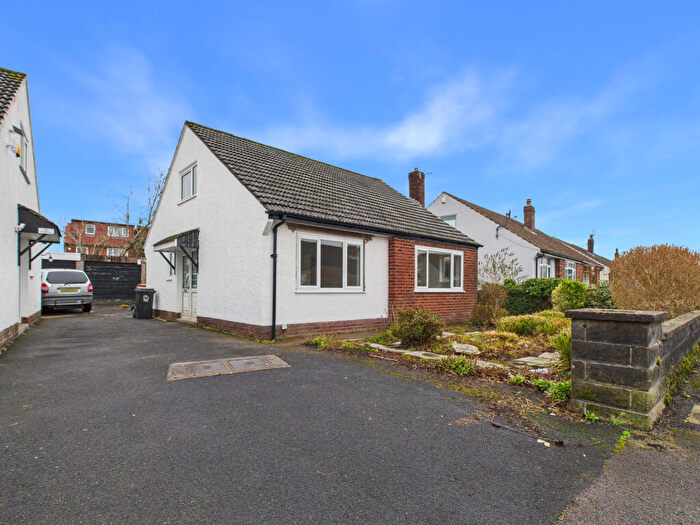 3 Bedroom Bungalow For Sale In Stratford Drive, Fulwood, PR2