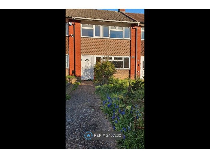 3 Bedroom Terraced House To Rent In Exmouth Road, Hayes, UB4