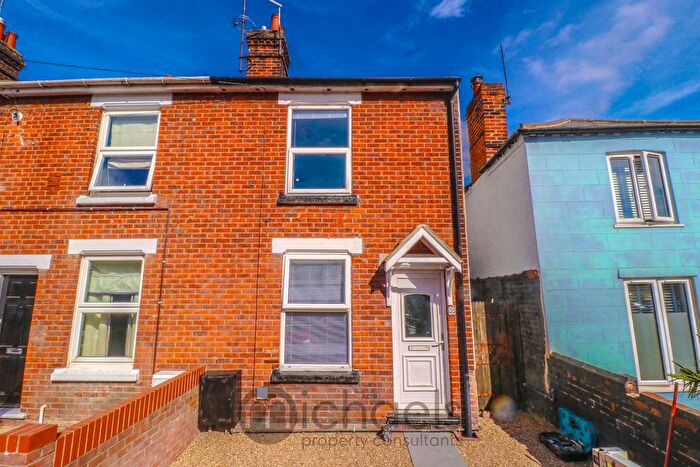 3 Bedroom Semi-Detached House To Rent In Artillery Street, Colchester, CO1