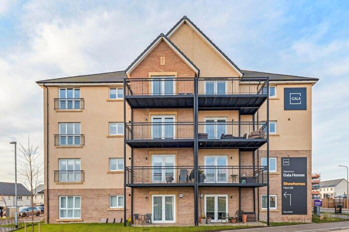 3 Bedroom Apartment For Sale In Norwal Lane, West Craig, Edinburgh, EH12