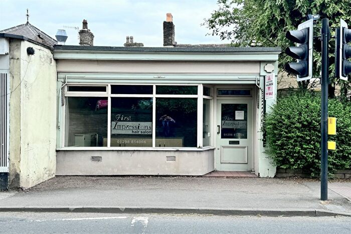 Retail Premises To Rent In High Street, Chapel-En-Le-Frith, High Peak, SK23
