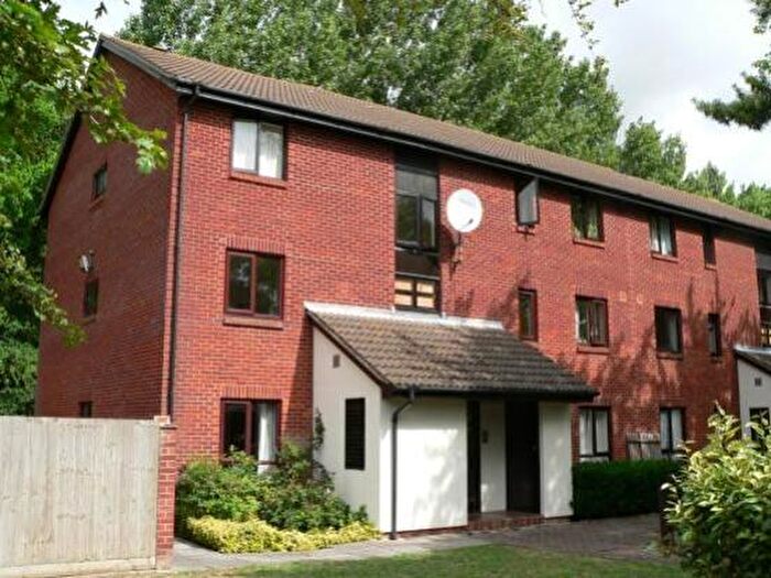 1 Bedroom Flat To Rent In Merton Close, Didcot, Oxon, OX11