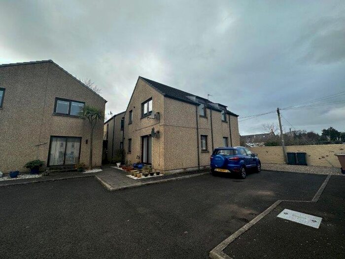 2 Bedroom Flat To Rent In William Payne Court, Tayport, Fife, DD6