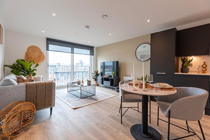 1 Bedroom Flat To Rent In Flat, Hairpin House, Bradford Street, Birmingham, B12
