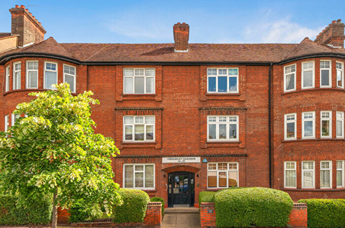 4 Bedroom Apartment For Sale In Cholmley Gardens, Aldred Road, West Hampstead, NW6
