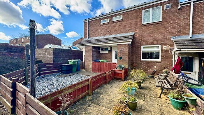 1 Bedroom Flat For Sale In Willows Close, Washington, NE38