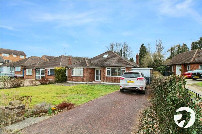 3 Bedroom Bungalow To Rent In Istead Rise, Gravesend, Kent, DA13