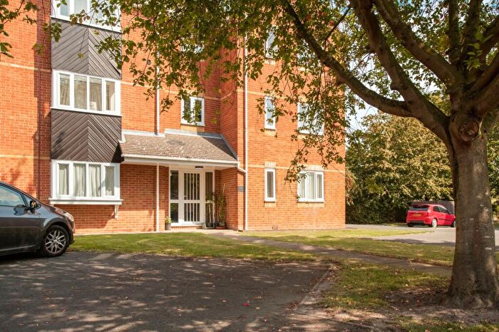 Studio To Rent In Lucerne Close, Cambridge, CB1