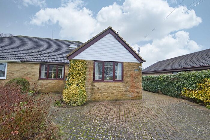 2 Bedroom Bungalow For Sale In Waterworks Lane, Martin, Dover, Kent, CT15