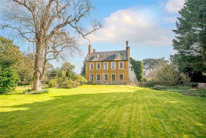 7 Bedroom Detached House For Sale In Rectory Lane, Orlingbury, Kettering, Northamptonshire, NN14