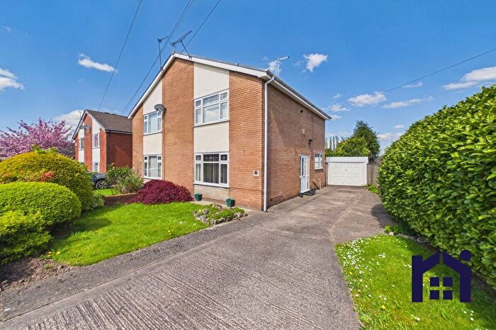 3 Bedroom Semi Detached House For Sale In Dickens Road, Coppull, PR7