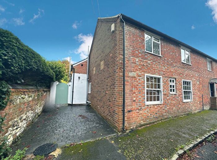 1 Bedroom Flat To Rent In Church End, Blewbury, OX11