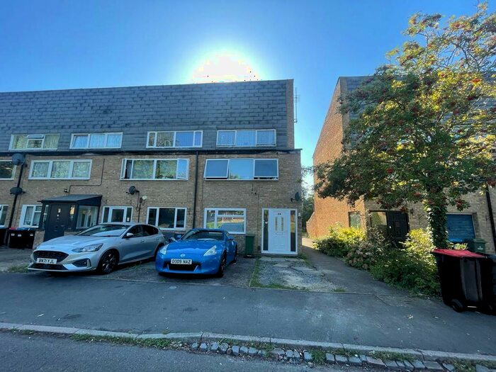 1 Bedroom House To Rent In Ashfield, MK14