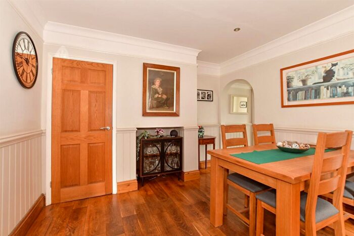 3 Bedroom Semi-Detached House For Sale In Brighton Road, Monks Gate, Horsham, West Sussex, RH13