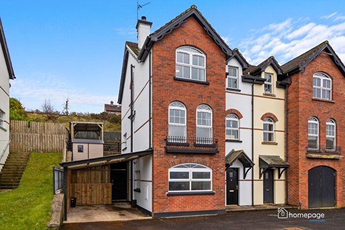 3 Bedroom Semi-Detached House For Sale In Foxhill, Waterside, Derry, BT47