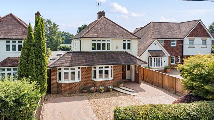 4 Bedroom Detached House For Sale In Ashley Green, Buckinghamshire, HP5