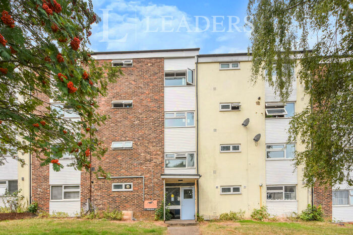 2 Bedroom Flat To Rent In Herons Wood, Harlow, CM20