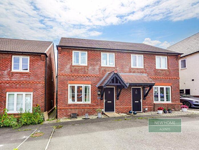 3 Bedroom Semi Detached House For Sale In Birdwood Crescent, Bideford, Devon, EX39