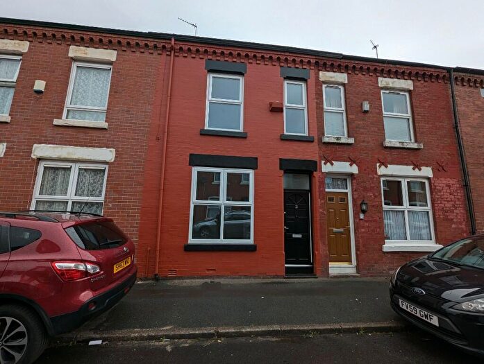 3 Bedroom Terraced House To Rent In Crondall Street, Moss Side, M14