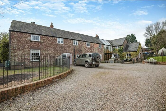 5 Bedroom Cottage For Sale In Bullo Pill, Newnham, GL14