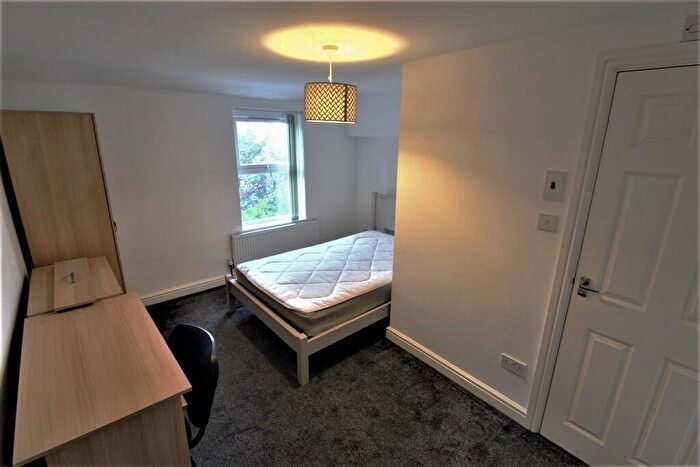 4 Bedroom Terraced House To Rent In Northfield Road, Coventry, CV1