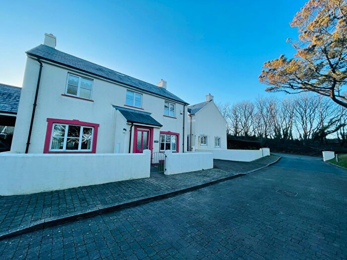 4 Bedroom Property To Rent In Strawberry Close, Haverfordwest, SA62