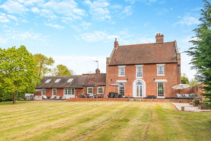 7 Bedroom Detached House For Sale In Rawreth, SS11