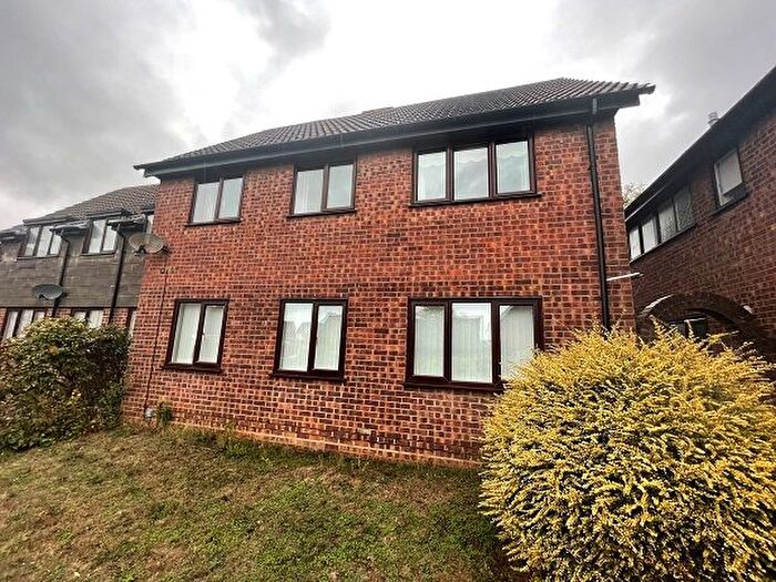 1 Bedroom Maisonette To Rent In Silcock Close, Colchester, CO4