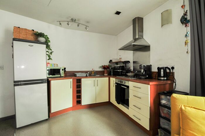 1 Bedroom Flat For Sale In Chapel Street, Salford, M3