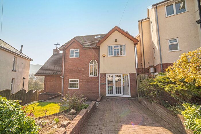 4 Bedroom Detached House For Sale In Pentrepiod Road, Pontnewynydd, NP4