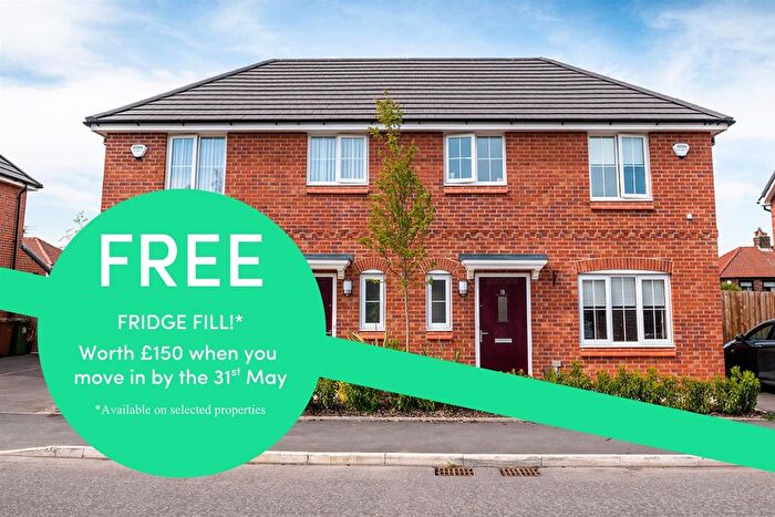 3 Bedroom Semi-Detached House To Rent In Fairway Crescent, Doncaster, DN4