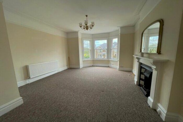 2 Bedroom Flat To Rent In Combe Park, Bath, BA1