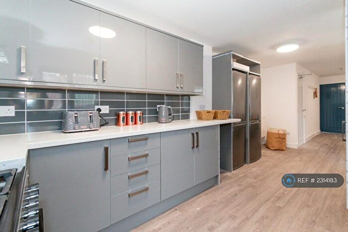 6 Bedroom Terraced House To Rent In Saxony Road, Liverpool, L7