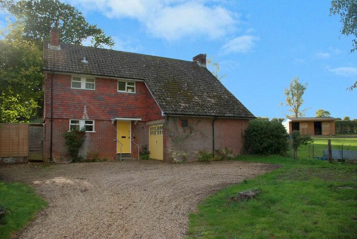 3 Bedroom Detached House For Sale In Minstead, Lyndhurst, SO43